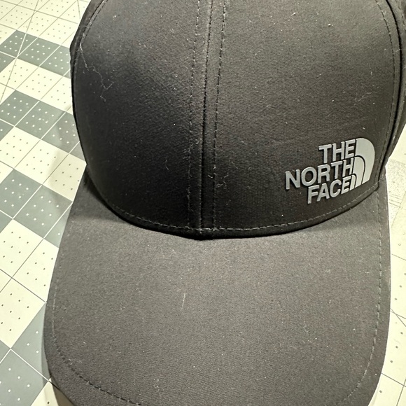 North face cap black - Picture 4 of 4